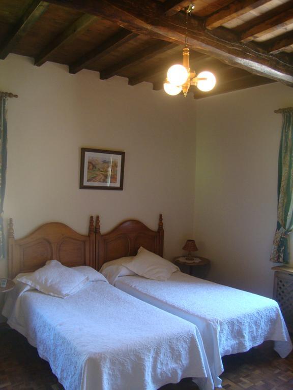 Hotel Rural Genestoso Стая снимка
